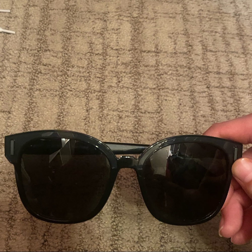 Prada sunglasses, brand new never worn before.